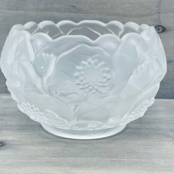 Frosted Satin Round Glass Rose Bowl FENTON Sticker Water Lily - Picture 4 of 10